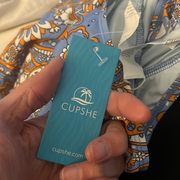 Paisley Print Back Tie One-Piece Swimsuit For Women Sexy V-neck Ruffled Monokini - Picture 3 of 3